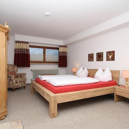 Apartment Xenia Garmisch-Partenkirchen Bagian luar foto