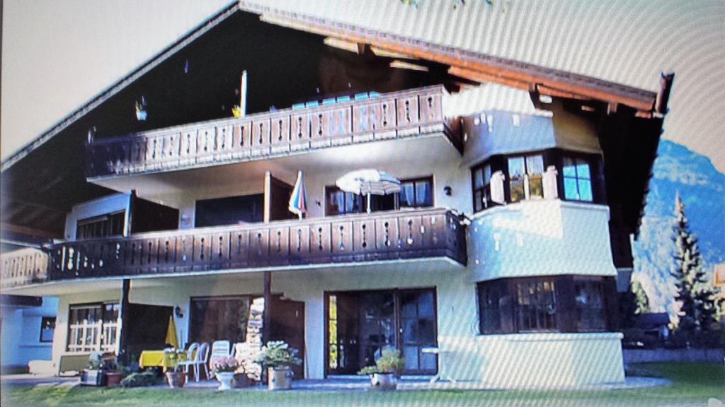 Apartment Xenia Garmisch-Partenkirchen Bagian luar foto